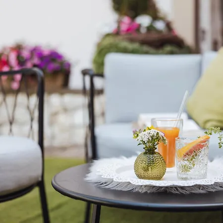Hotel Garnì Laurino 4*